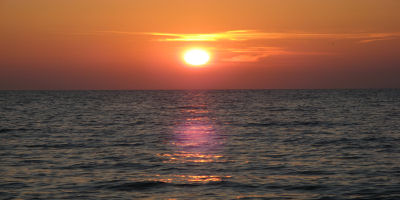 Sonnenuntergang am Meer - Lizenz: SA2.5 Wessler